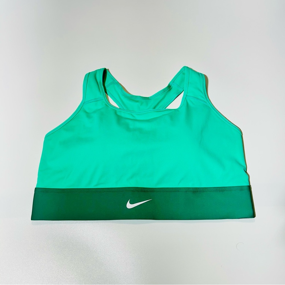 Nike sports bra Swoosh Longline padded sports bra Drifit green women size 1X